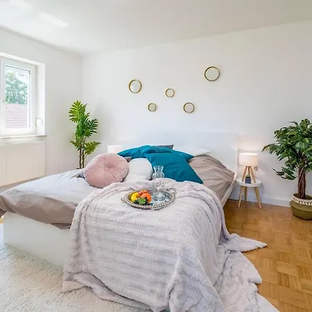 Og2 L - Wunderschoene 70m2 2-zimmer Naehe Salzburg Freilassing